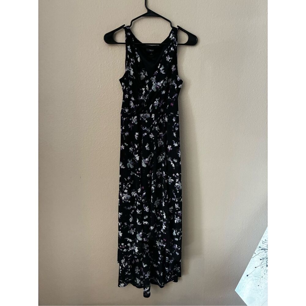 Simply Vera , Vera Wang hi-low Dress v neck sleeveless size s black floral purpl